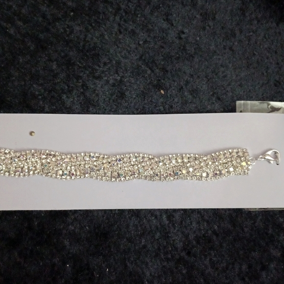Beautiful silver braid bracelet NEW - Picture 1 of 3